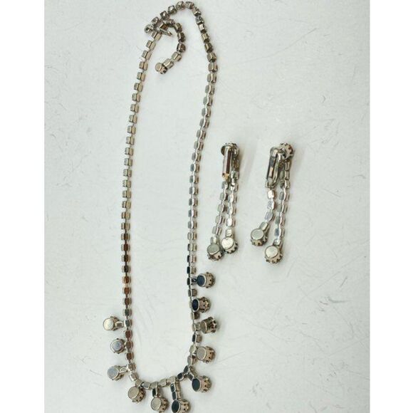 Vintage Demi Parure White & Green Rhinestone Choker Necklace & Clip Earrings Set - Picture 5 of 6